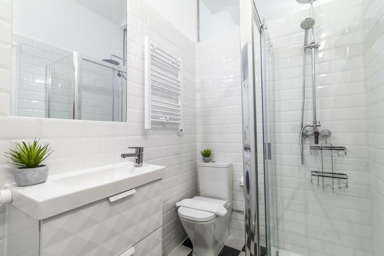PYR Select Puerta del Sol VI Apartamento Madrid Exterior foto